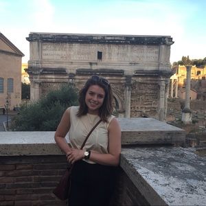 Meet your Posher, Emma